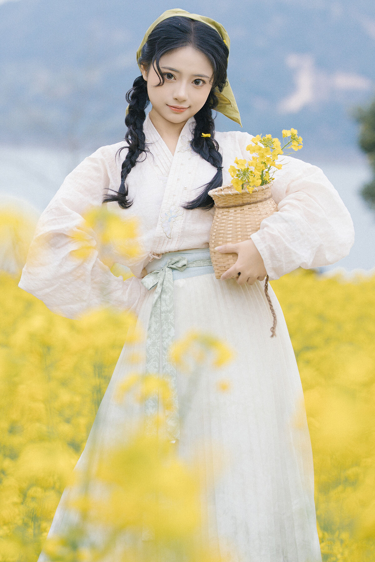 YiTuYu艺图语 Vol.7649 Xian Lu