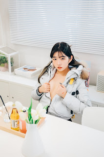 [Loozy] Sonson (손손) – Nude Apron