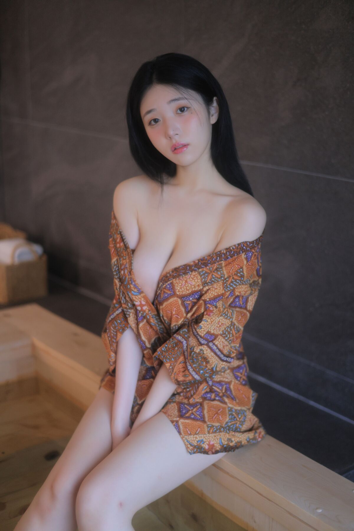 Yeon Woo 연우 – Suika