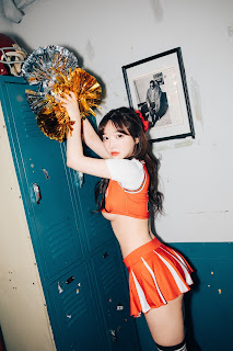 [Loozy] Son Ye-Eun (손예은) – CHEER UP