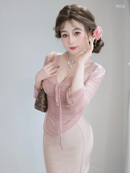 Coser@白银81 [Fantia] 2024年11月会员合集（16套）