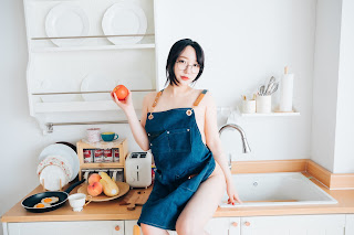 [Loozy] Son Ye-Eun (손예은) – Nudy Painter + S.ver