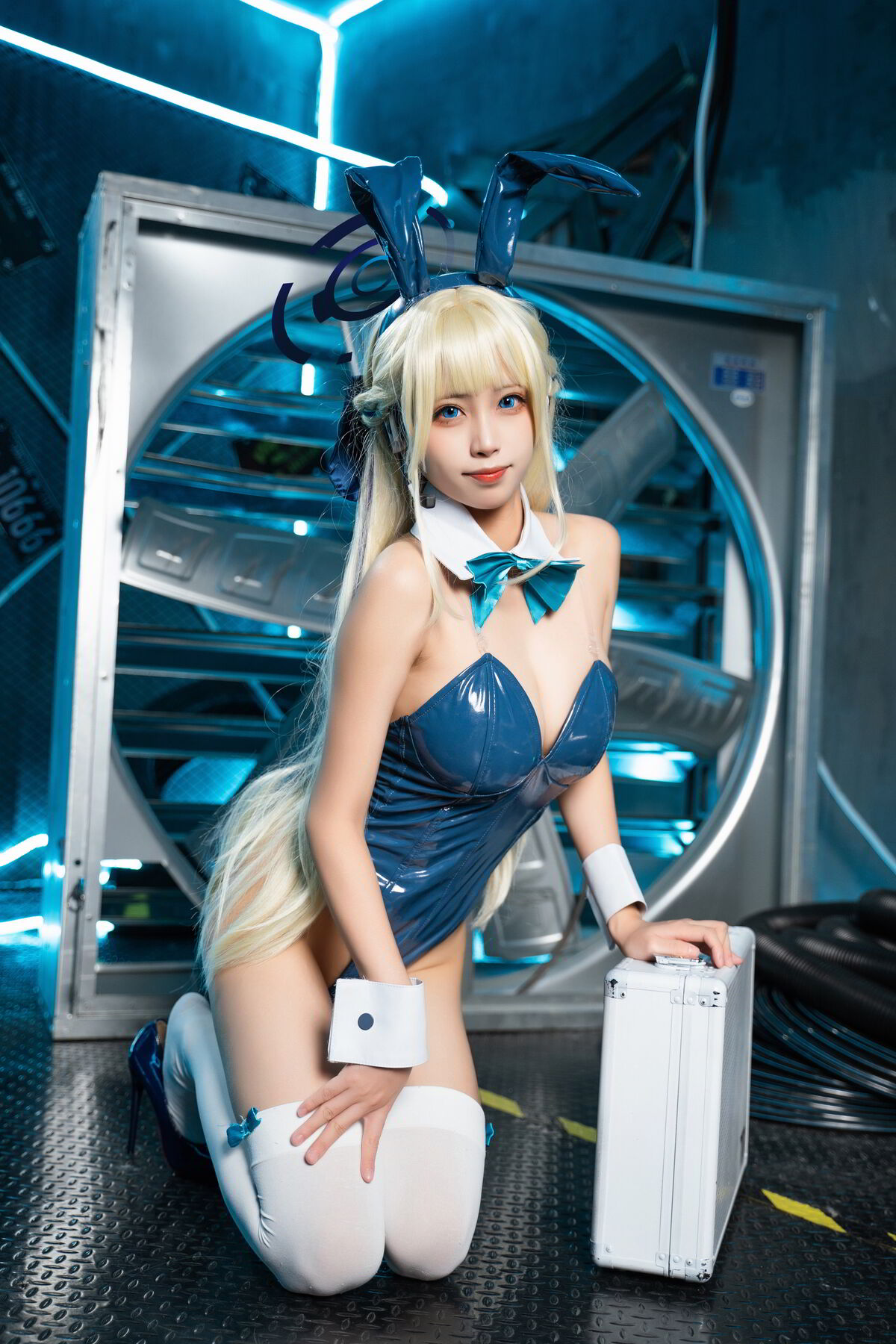 Coser@三無人型 – 蔚蓝档案 飞鸟马时兔女郎 (60P)