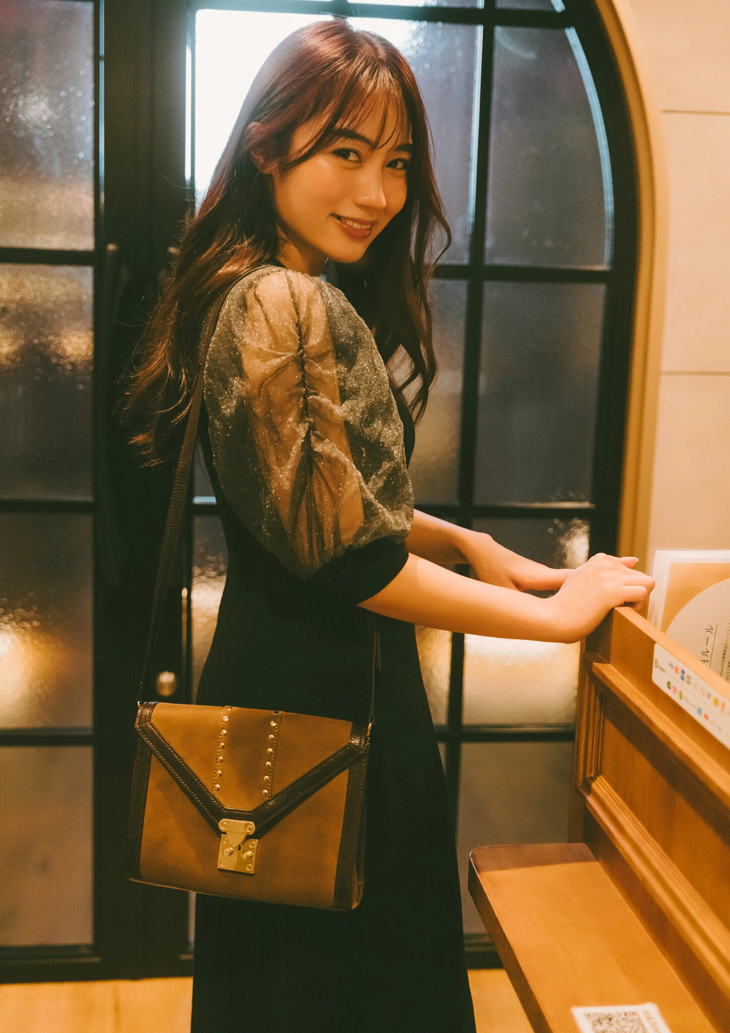 Hikari Kuroki 黒木ひかり, BRODYデジタル写真集 「Midnight romance」 Set.03