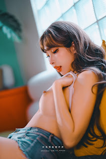 Coser@慕慕Momo – 新婚後不斷誘惑我的妻子