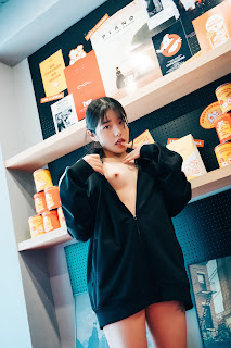 [Loozy] Sonson (손손) – Cinema Girl (+S.Ver)