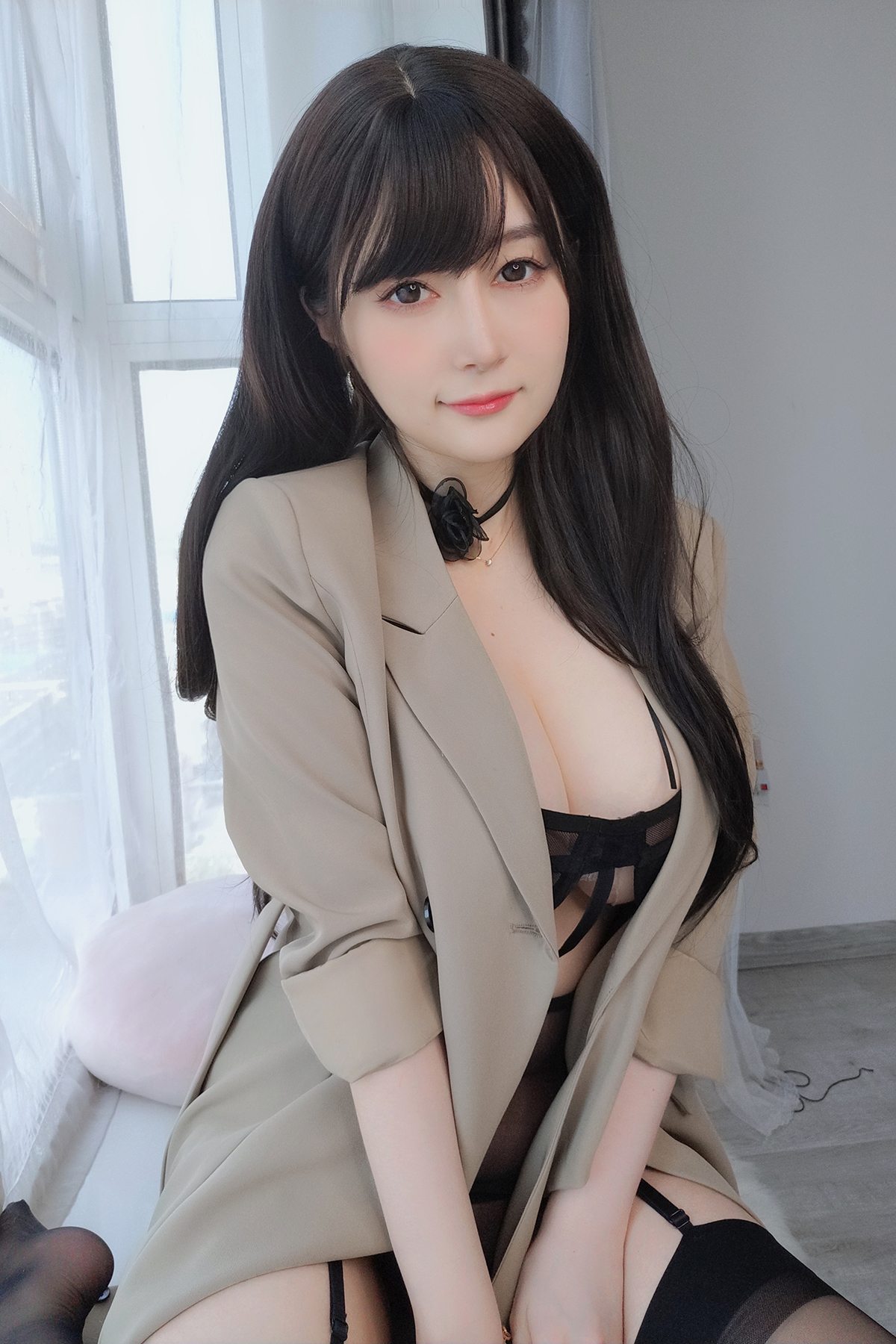White Silver 81 – Fantia March 2023 Part 02