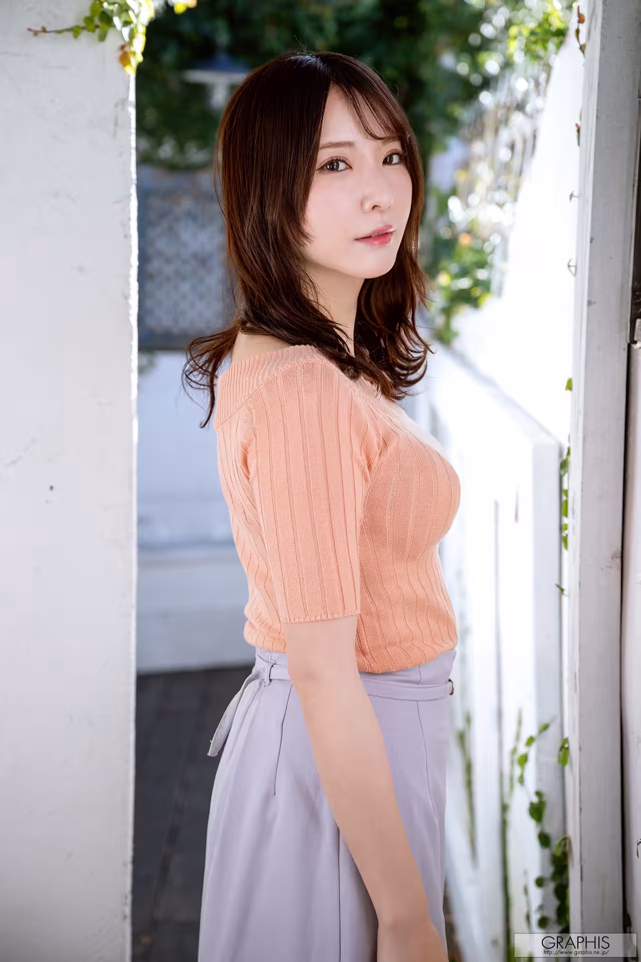 超人氣頂級嬌莉極度反差被開發成騷貨 看看什麼叫青春的粉嫩肉體 (11 Photos)