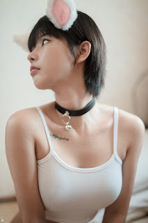 [PINK] U.Hwa (은유화) – My Cat