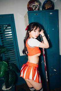 [Loozy] Son Ye-Eun (손예은) – CHEER UP