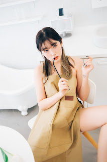 [Loozy] Sonson (손손) – Nude Apron
