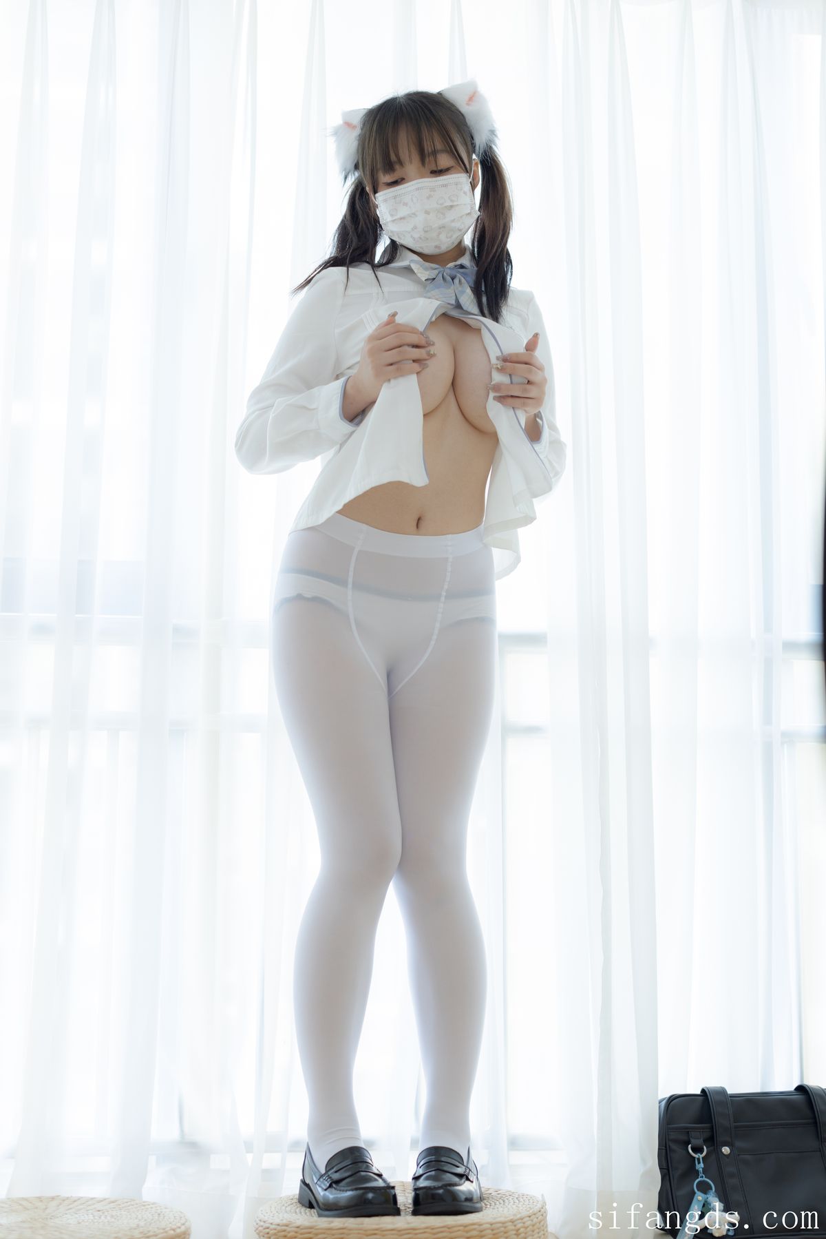 Shao Nu Zhi Xu 少女秩序 – 超级VIP 内部高价定制 R18 JK束缚 Part01 (61P – 1V)