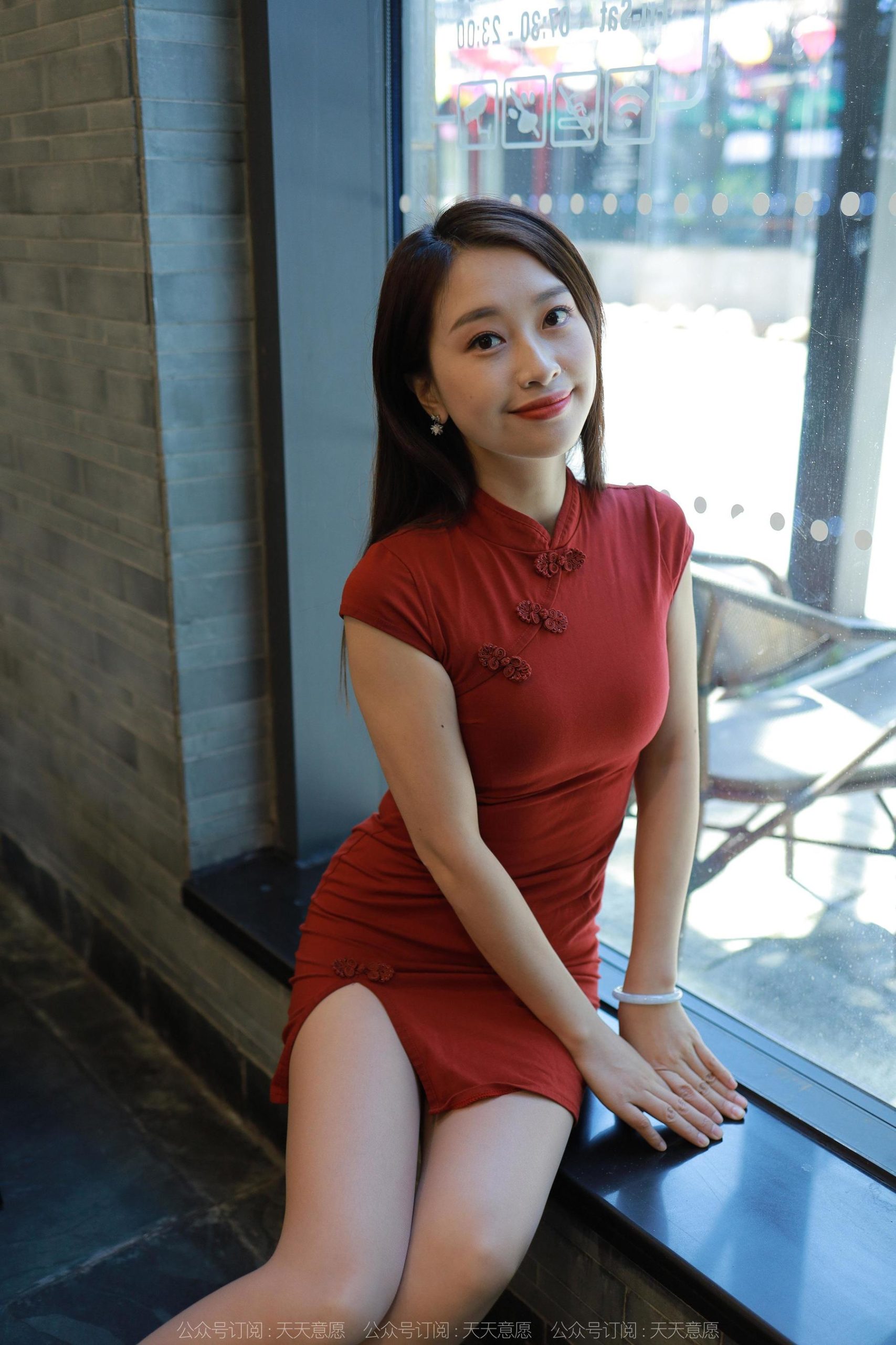 IESS异思趣向 - 模特：小婕 《红色玫瑰》