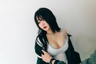 [Loozy] Zia (지아) – Fan Meeting 02 (+S.Ver)