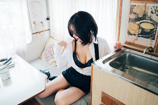 [Loozy] Son Ye-Eun (손예은)- Officegirls Vacation Vol.2