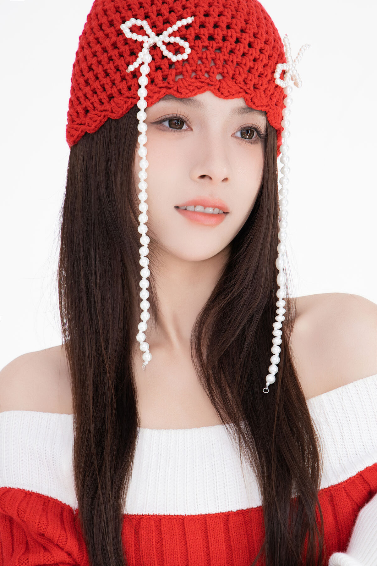YiTuYu艺图语 Vol.8484 白了还想白 (23P)