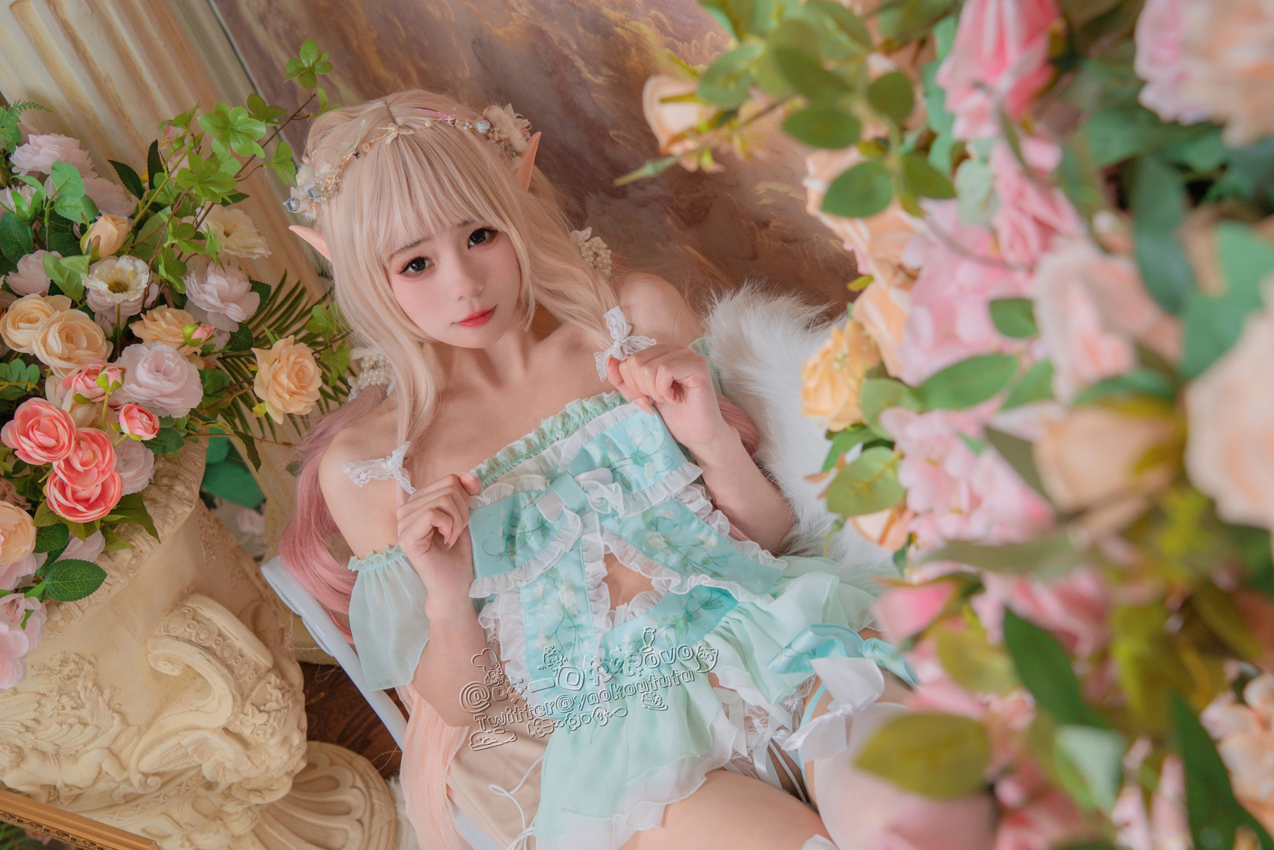 [福利COS] 咬一口兔娘 - 豌豆公主的秘密花房