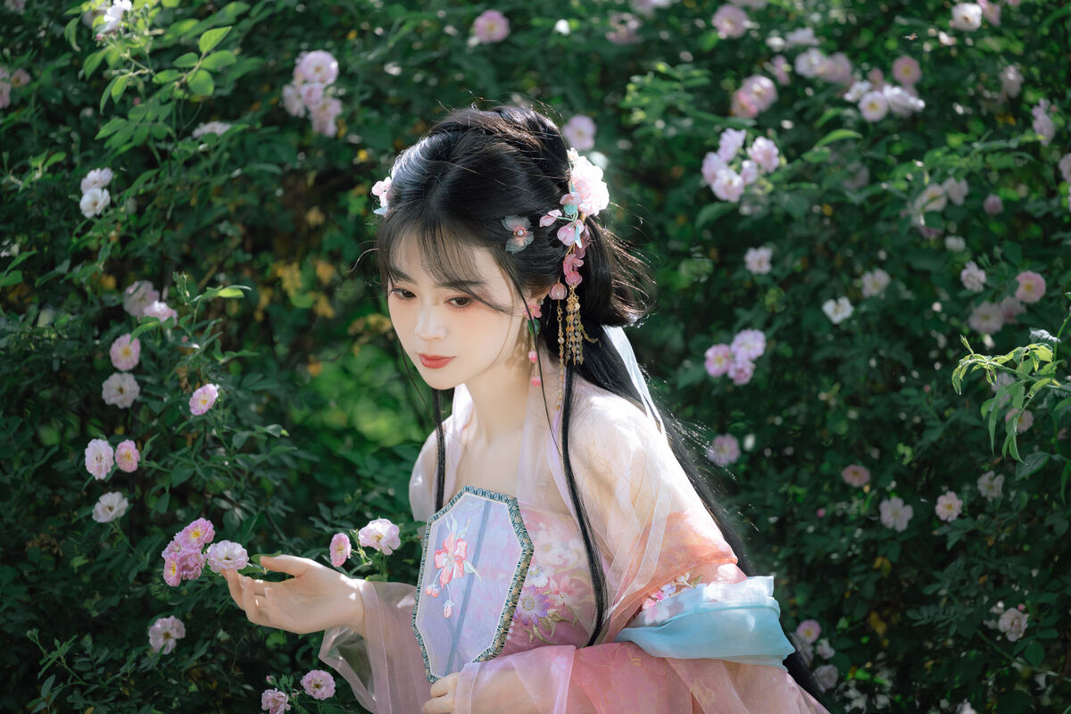 YiTuYu艺图语 Vol.8255 安风 (22P)