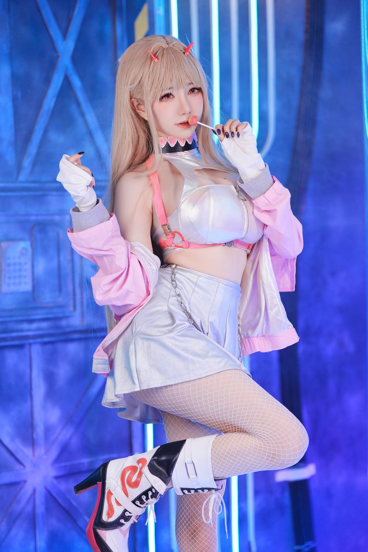 Coser@Sally多啦雪 Sally Dorasnow – Viper (40P)
