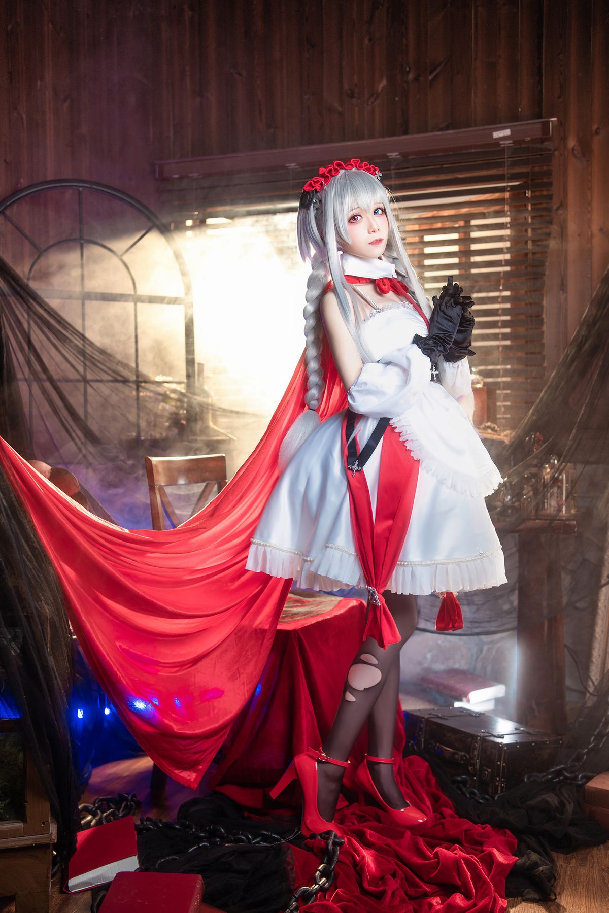 Coser@Tomoyo酱 – 碧蓝航线 埃尔宾小红帽 (31P)