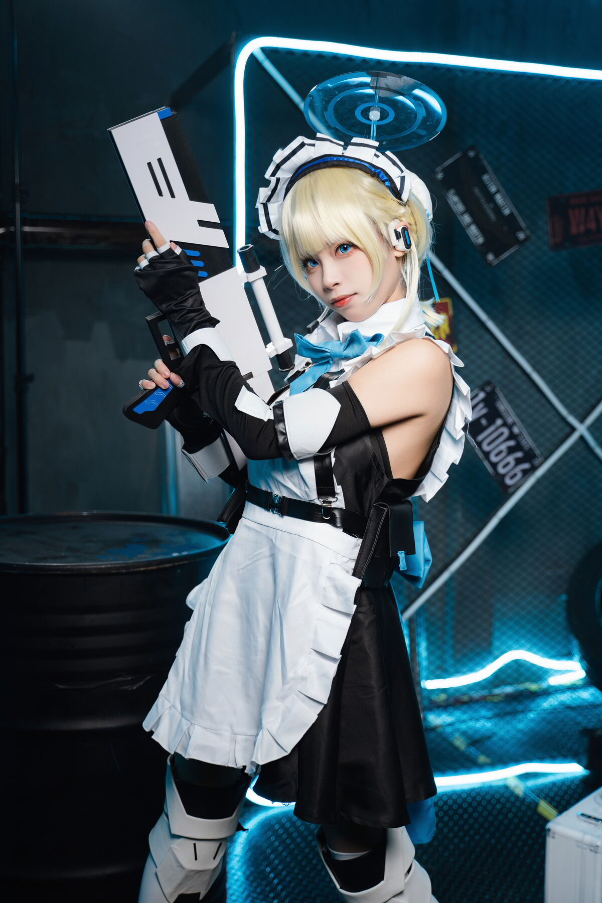 Coser@三無人型 – 蔚蓝档案 飞鸟马时兔女郎 (60P)