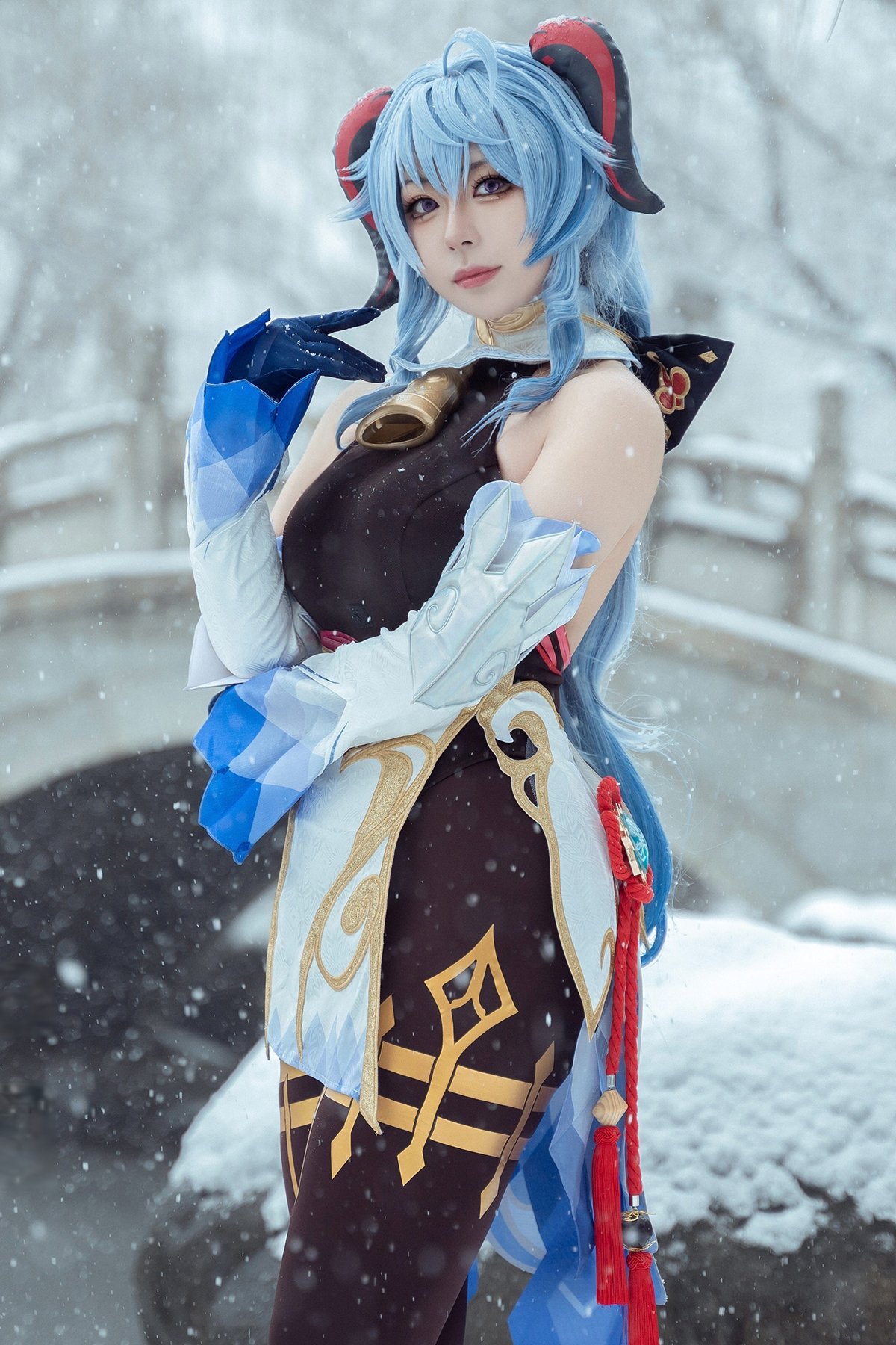Coser@虎森森 – 原神 甘雨 雪景