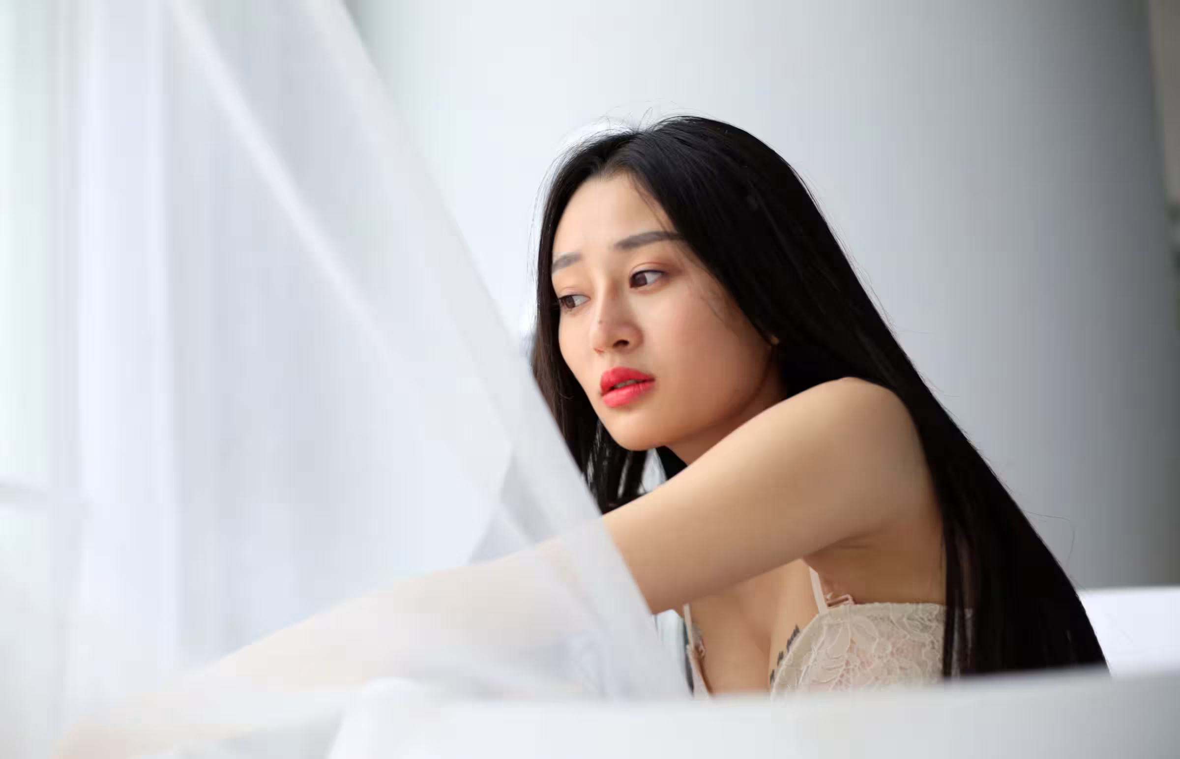 Laura Giraudi Marine Escape (135 Photos)