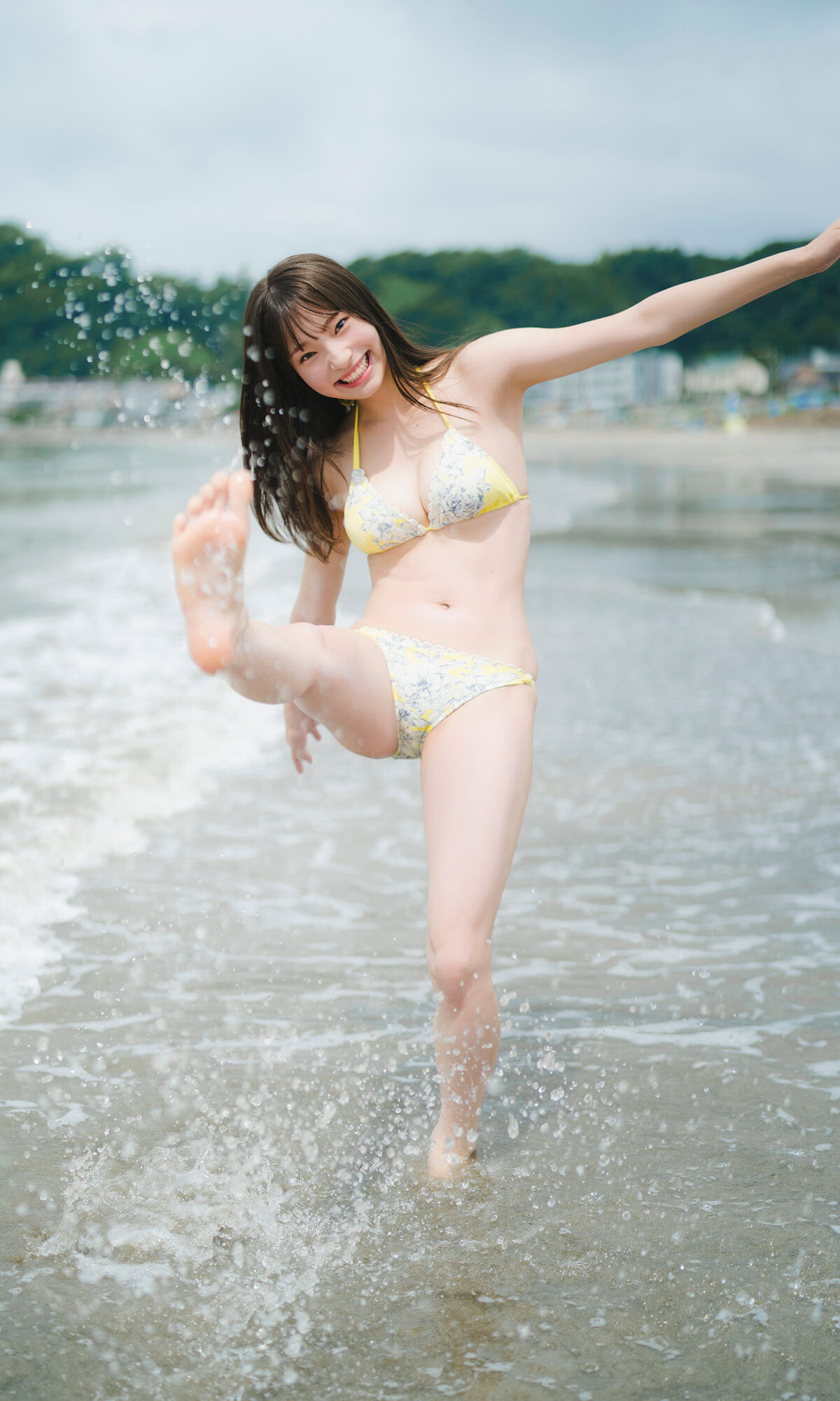 JP Natsuki Satonaka 里仲菜月 – こっち向いて、なっちゃん