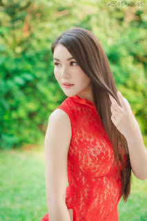 LENS LENS Photography P1