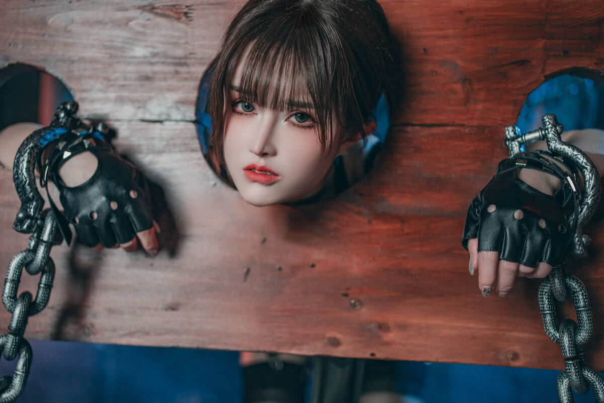 Coser@鹿八岁 – 特工的堕落 后篇 Part02 (56P)