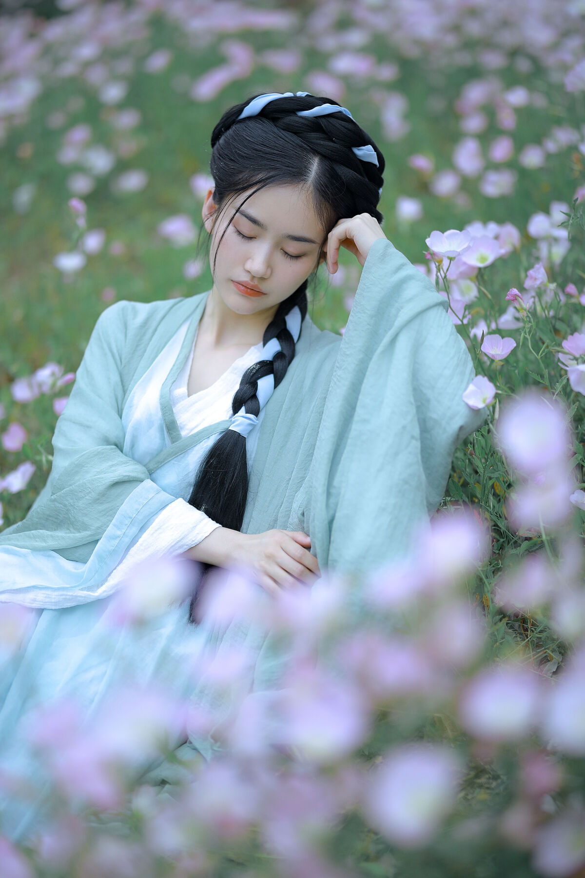 YiTuYu艺图语 Vol.8480 一朵 (23P)
