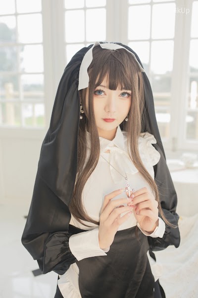 Coser@51酱 修女