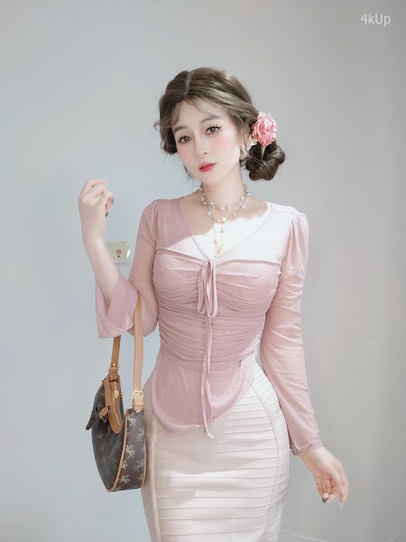 Coser@白银81 [Fantia] 2024年11月会员合集（16套）
