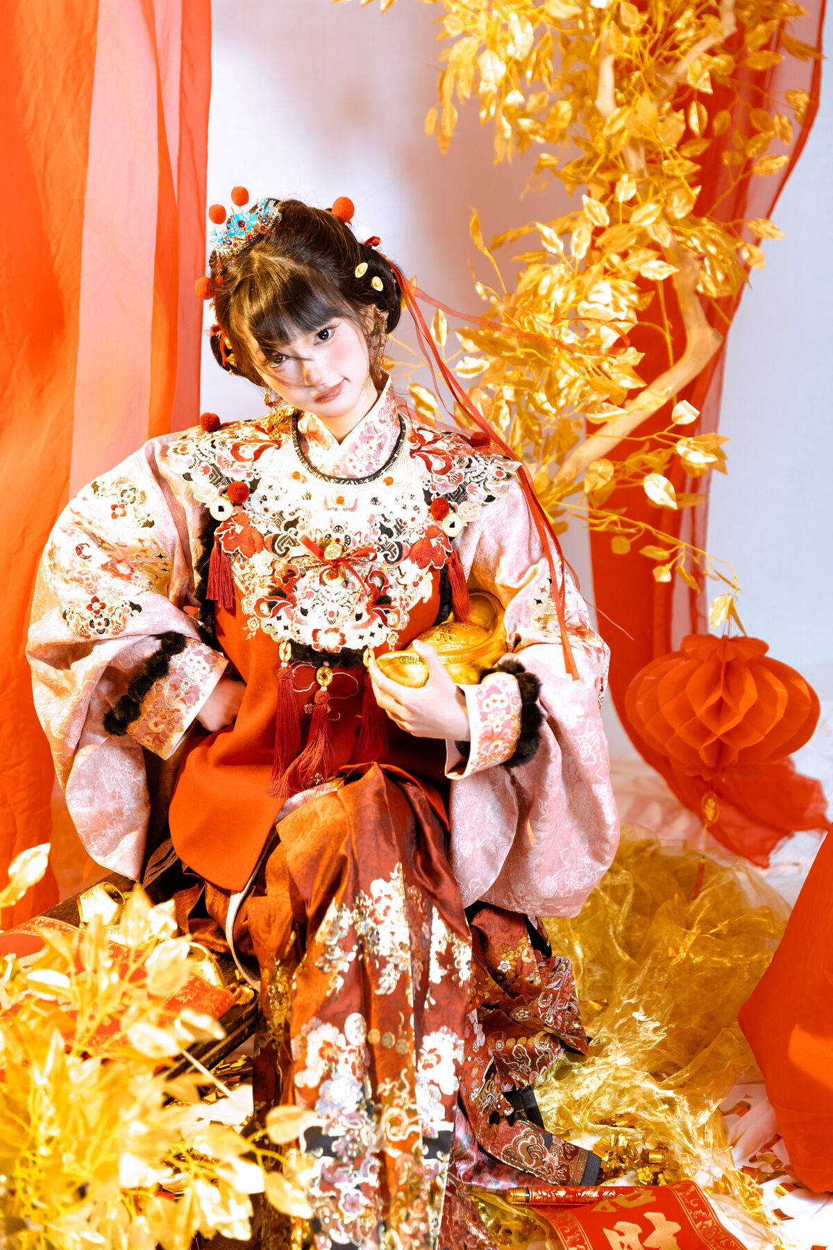 YiTuYu艺图语 Vol.8472 冷酷王爷 (24P)