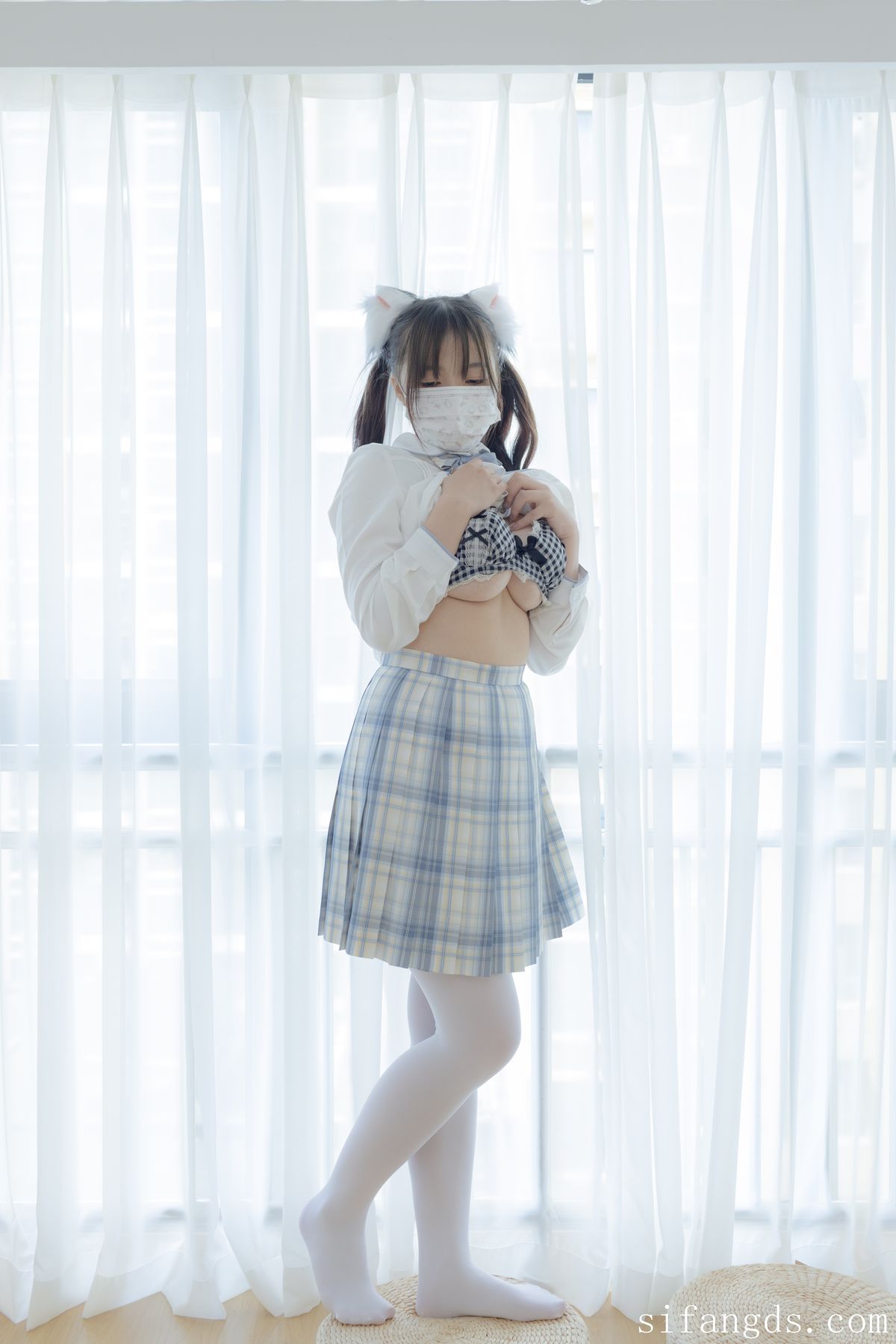 Shao Nu Zhi Xu 少女秩序 – 超级VIP 内部高价定制 R18 JK束缚 Part02 (61P)