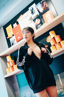 [Loozy] Sonson (손손) – Cinema Girl (+S.Ver)