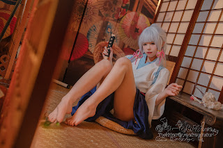 Coser@黏黏团子兔 – 绫华的小憩