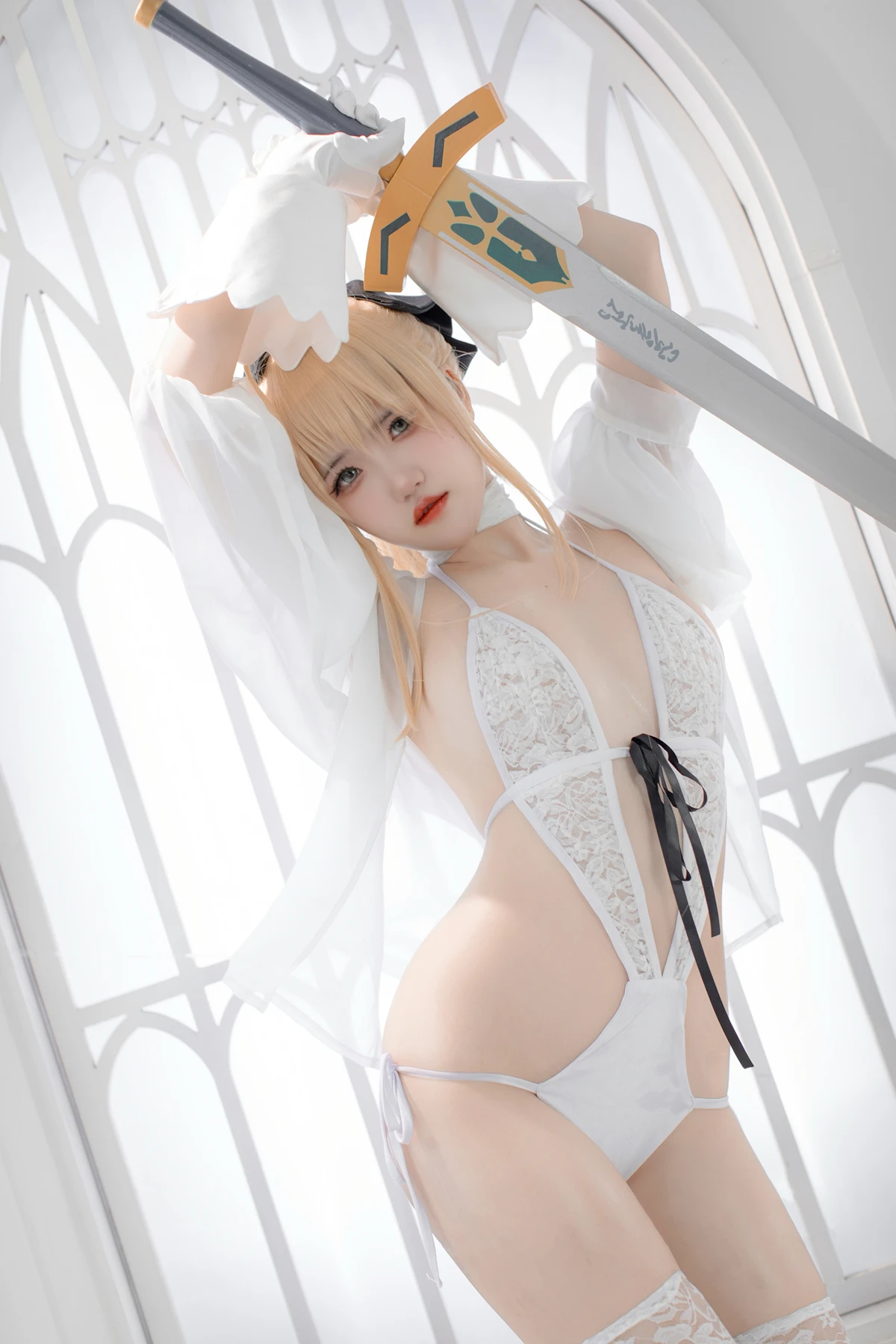 Cosplay 阿薰kaOri – FGO 白Saber