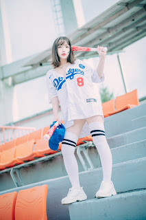 DJAWA Photo – Son Ye-Eun (손예은) – Cheer Up in the Summer