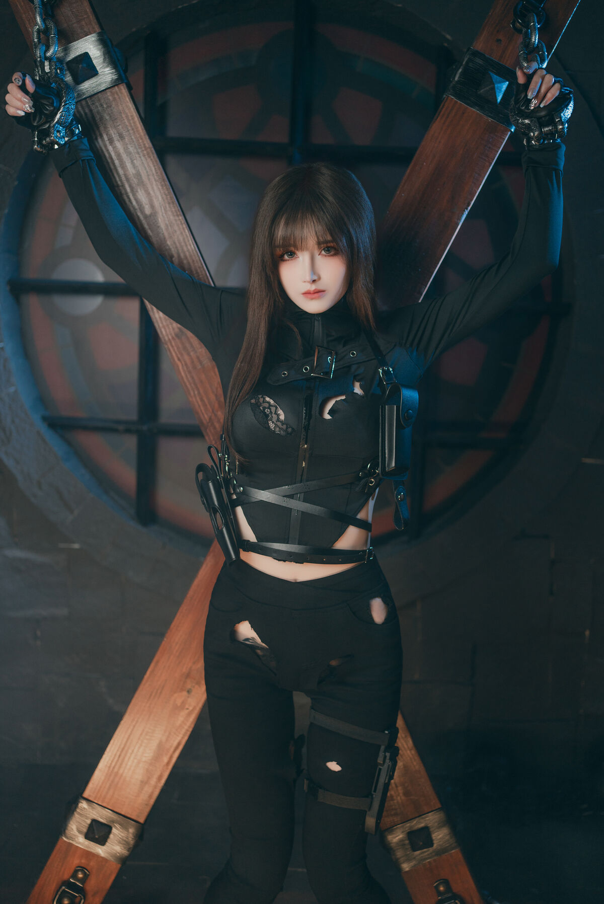 Coser@鹿八岁 – 特工的堕落 后篇 Part01 (56P – 1V)