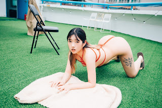 [Loozy] Sonson (손손) – Bondage Camp (+S.Ver)