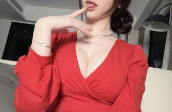 Coser@一小央泽 (yixiaoyangze) 红色妈妈