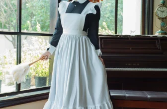 網絡美女yuuhui玉彙女僕游戲主題性感開檔黑絲 蕾絲內衣配黑絲吊襪秀完美身材誘惑寫真147P