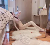 [極品網紅]嫩妹快點親親我吖《真愛會員露臉照》VIP套圖 (11P)