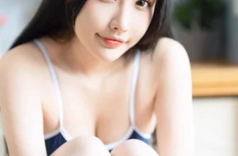 抖音網紅糖果果candy艦長福利死庫水主題性感死庫水配白絲襪秀豐滿身材誘惑寫真88P