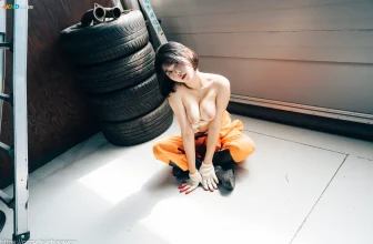 [Loozy] Zia (지아) – Garage Girl – part 02[1453MB-65photos]