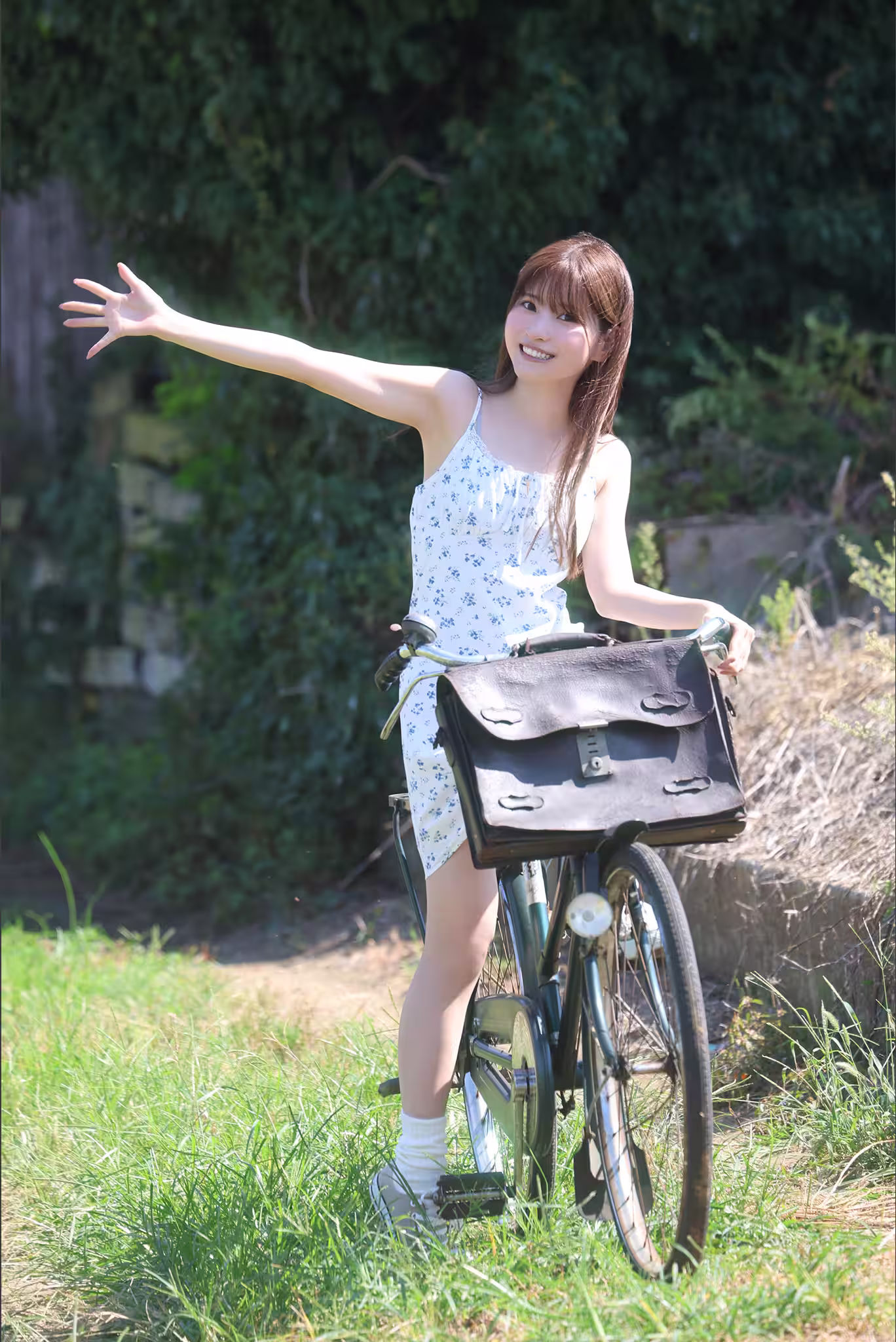 小鳥遊るい 翼がなくても (58 Photos)