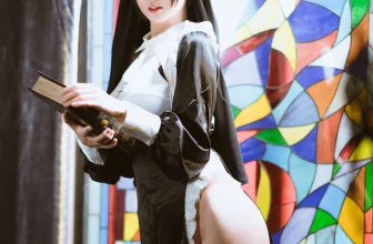 [網路收集系列]福利姬 陸卿卿kyokyo《 修女 》VIP福利帖[18P]