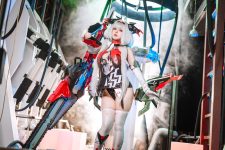 Jiu Yan 九言 – Naglering (Cross Core)