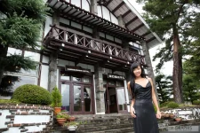 [小倉奈々] 巨無霸身材惹火誘惑 電力十足 (35 Photos)